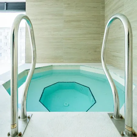 公寓 Seabreeze - Luxury Poolside Oasis 拉哥斯