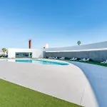 Apartament Seabreeze - Luxury Poolside Oasis Lagos