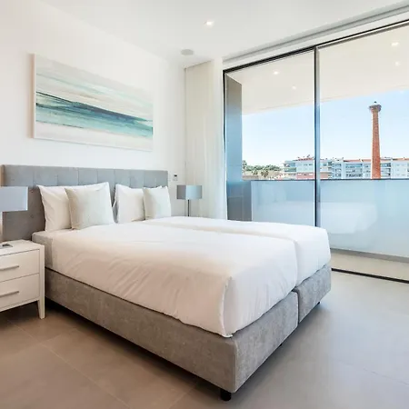 Seabreeze - Luxury Poolside Oasis ラゴス